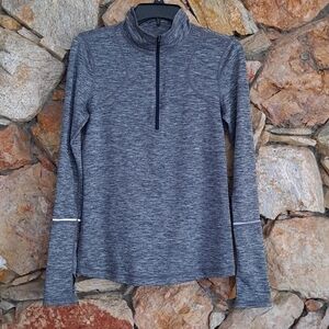 Zella Longsleeve Running Shirt Activewear 1/2 Zip Pullover Thumbholes EUC